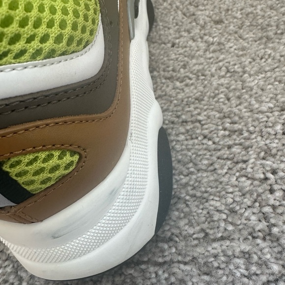 Dior B22 Trainers sz38 in great condition. 100% authentic comes with dust bag. - Picture 8 of 12